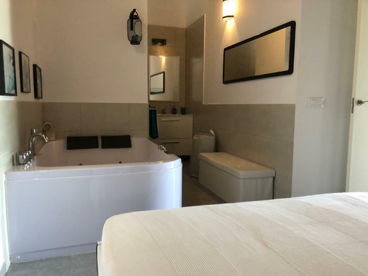 Suites D'Elice El Palmar  Luaran gambar